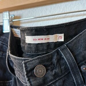 Levi’s 80s Mom Jean 29